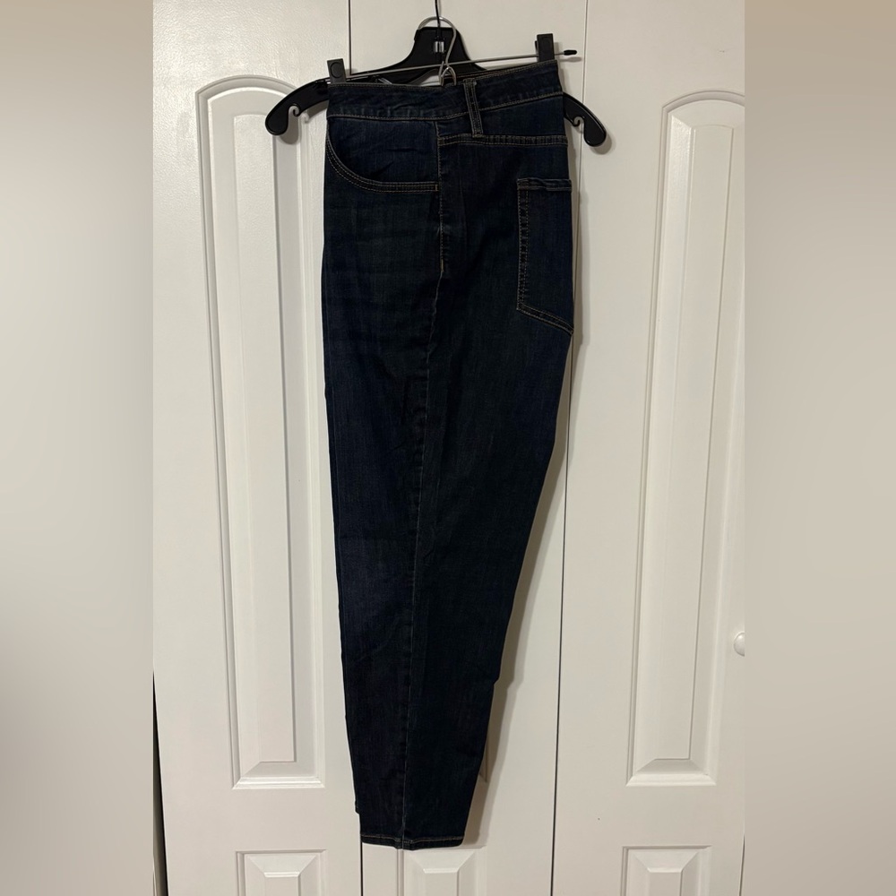 Dark Wash- AVA & VIV jeans- size 24